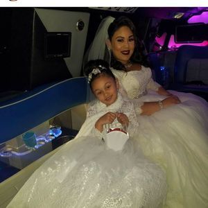 Meet your Posher, Junior